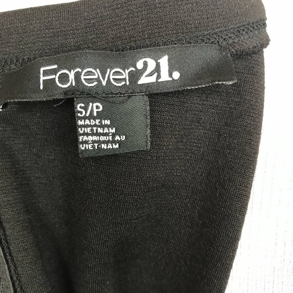 FOREVER 21 Dress - Picture 7 of 8